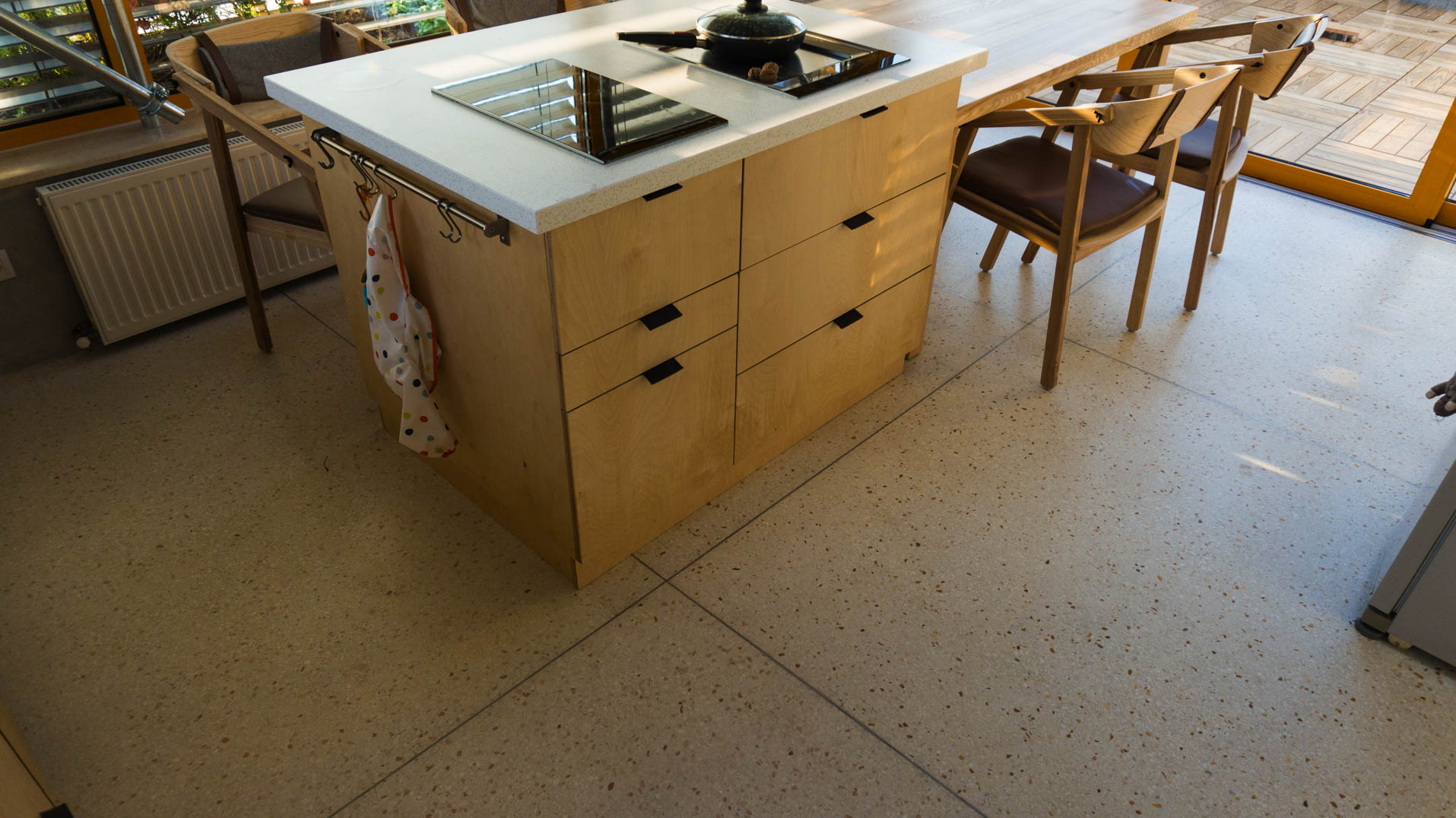 seamless terrazzo in kitchens