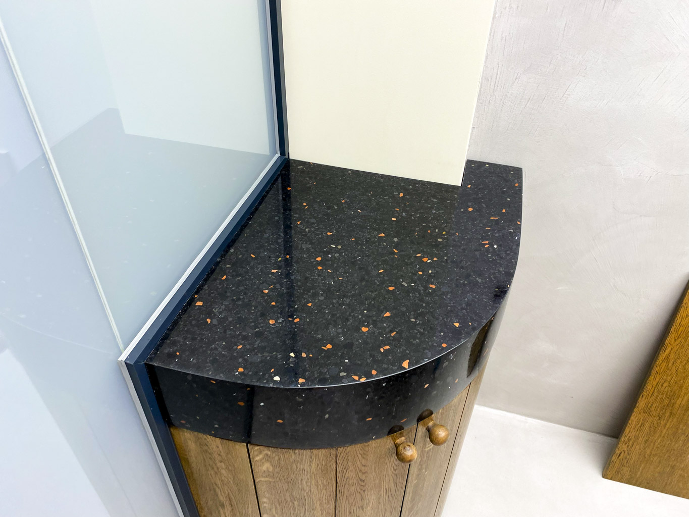 round shape black terrazzo